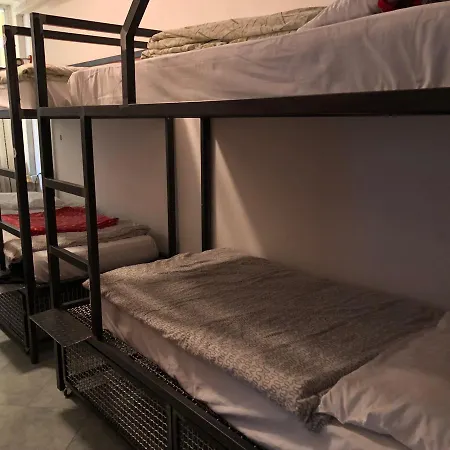 Of The Sun Hostel Neapel