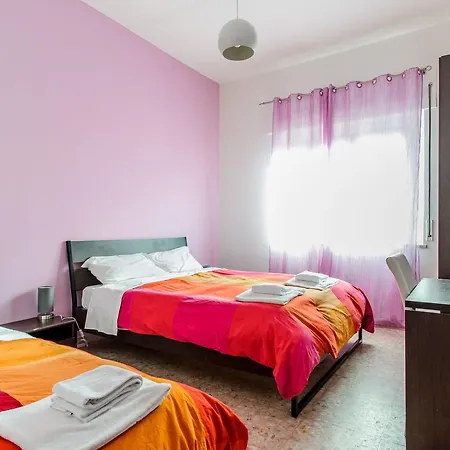 Of The Sun Hostel *