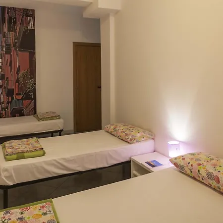 Of The Sun Hostel *