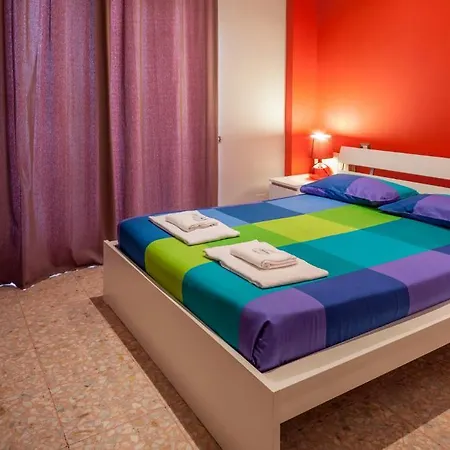 Of The Sun Hostel *