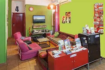 Hostel Of The Sun *