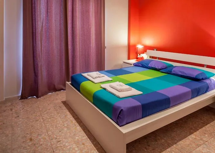 Of The Sun Ostello *